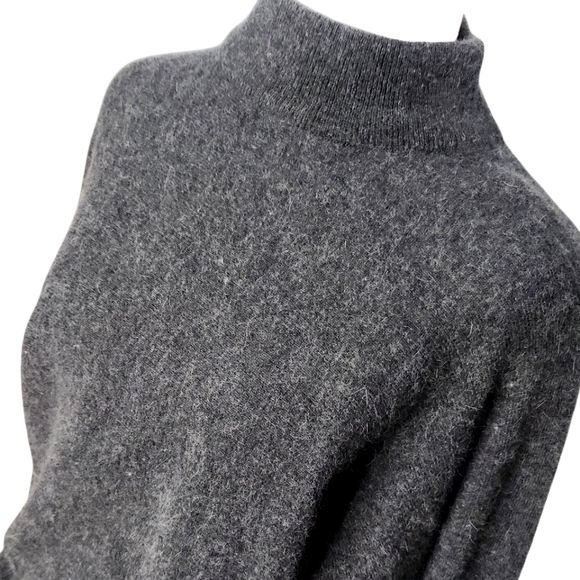 Rafaella Lambswool and Angora Dark Gray Sweater Vintage  Size Medium - Picture 1 of 5